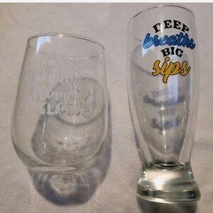 🤍💍 Brand New Wedding Planning Set Of 2 Drinking Glasses Wine & Beer